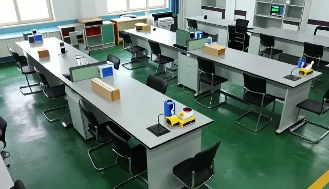制造业定制商品成本控制的关键选型要素